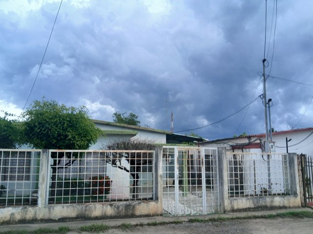 1001998776.jpg