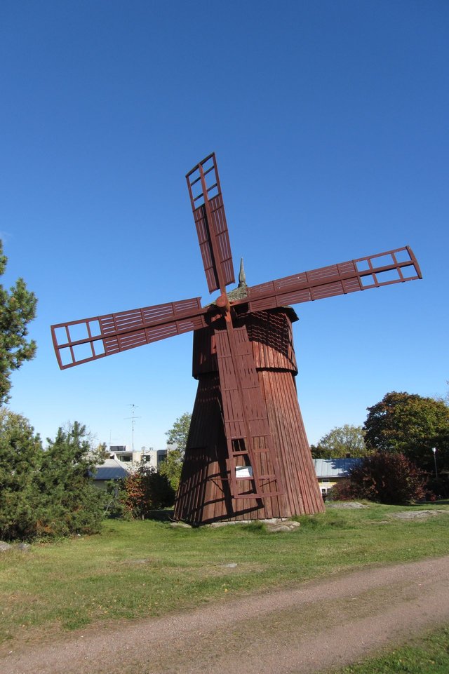 Windmill 1  (3).JPG