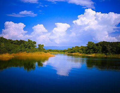 Rangamati_Lake_Beautiful_Bangladesh.jpg