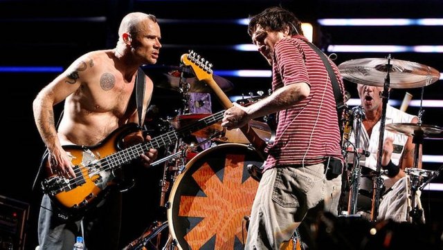 red-hot-chili-peppers.jpg