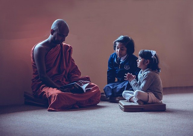 meditate-7528123_640.jpg