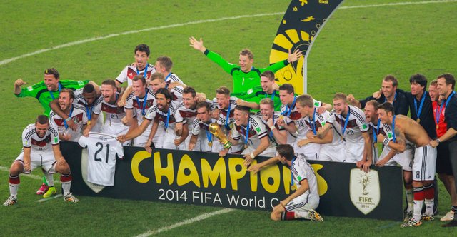 Germany_champions_2014_FIFA_World_Cup.jpg