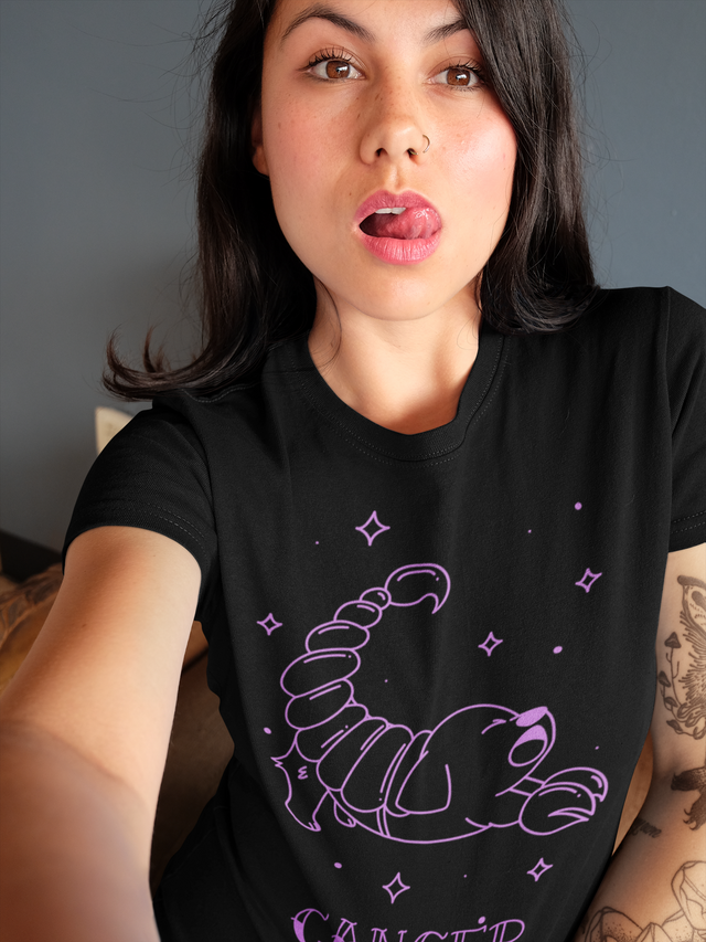 girl-doing-a-sexy-face-while-taking-a-selfie-wearing-a-round-neck-tshirt-mockup-a17013.png