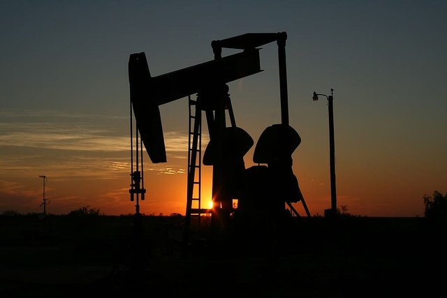 oil-monahans-texas-sunset.jpg