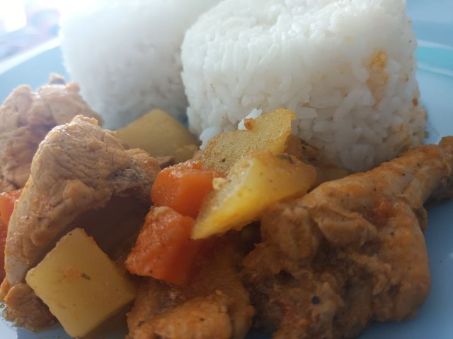 Pollo Guisado 6.jpg