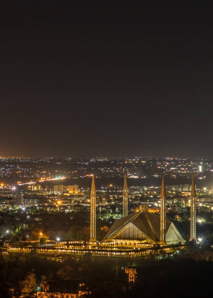 beautiful-faisal-mosque.jpg