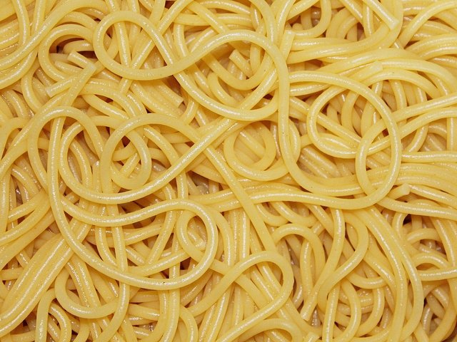 spaghetti-781795_1920.jpg