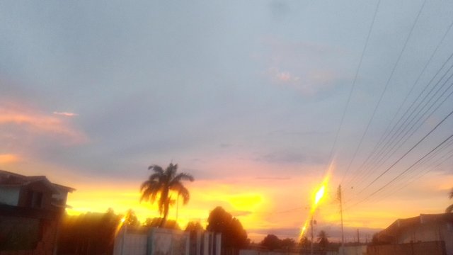 Bellos atardeceres en Cantaura 1.jpg