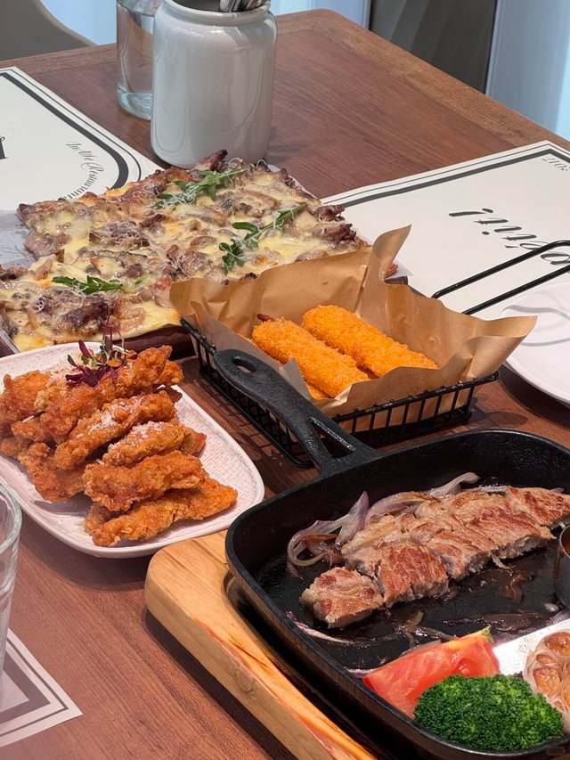 朋友圈晒美食文案3.png