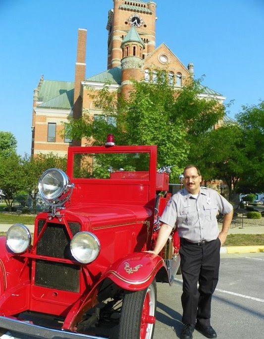 Mark R Hunter - 29 engine - noble co courthouse.jpg