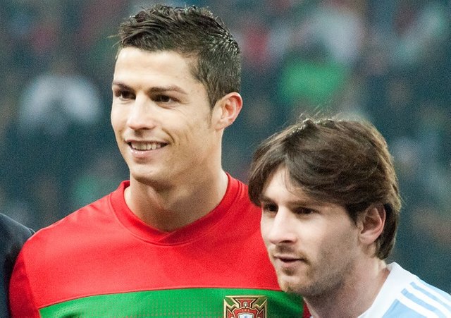 Cristiano_Ronaldo_and_Lionel_Messi_-_Portugal_vs_Argentina_9th_February_2011.jpg