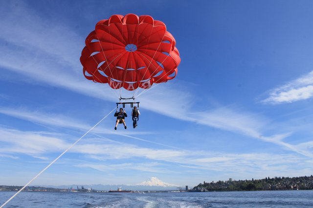 parasailing tripraja India.JPG