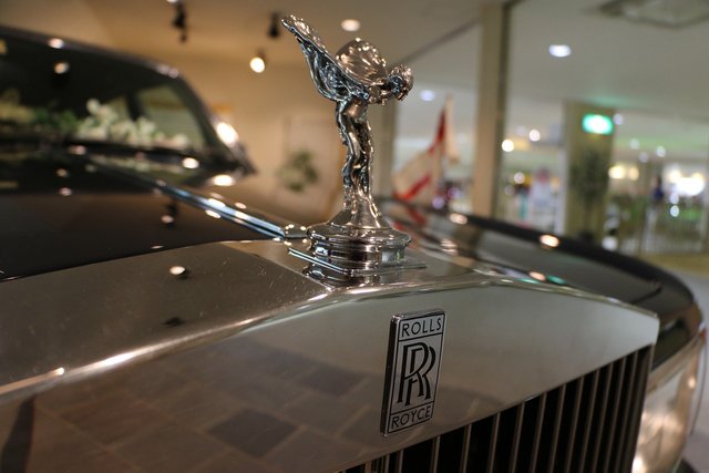 rolls-royce-753315_1280.jpg