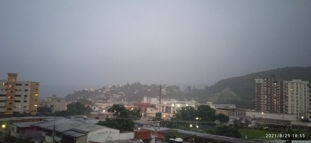 lluvia desde mi casa1.jpg