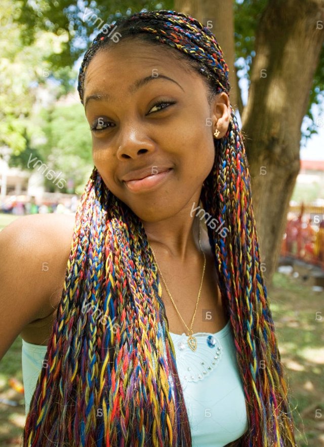 west-indies-trinidad-carnival-port-of-spain-portrait-of-young-lady-AB8KWE-01.jpeg