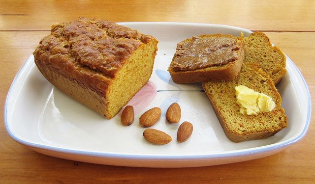 carrot-loaf4-top.jpg