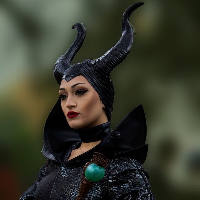 maleficent-3796612_1280.jpg