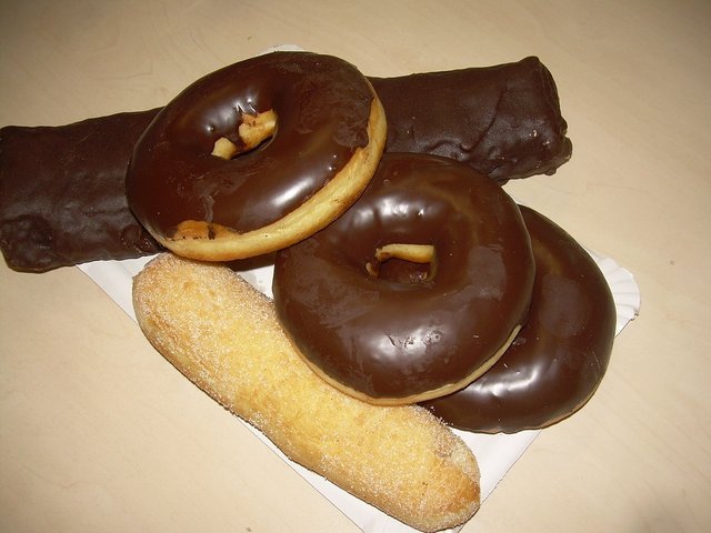 donuts-471209_1280.jpg