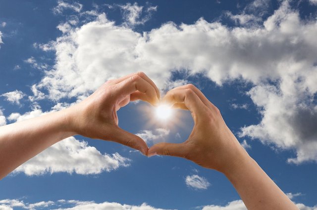 love-1672154_960_720.jpg