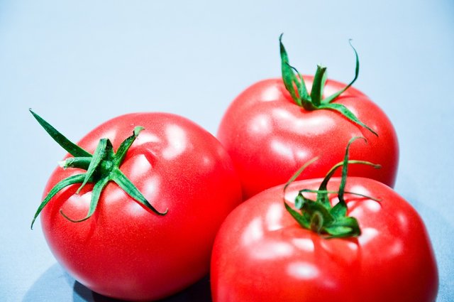 tomato-.jpg