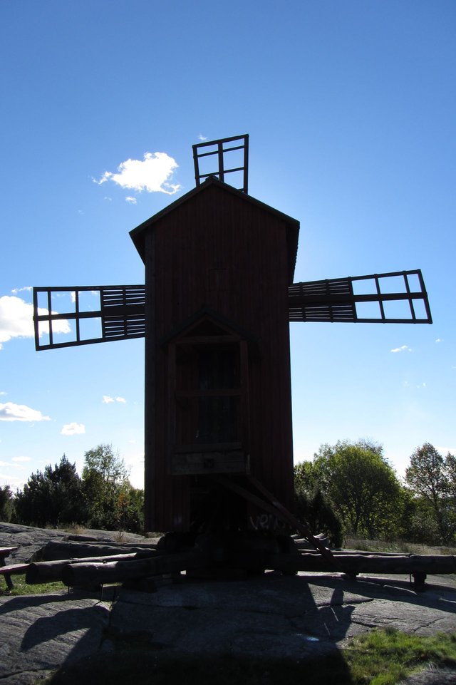 Windmill 4  (3).JPG