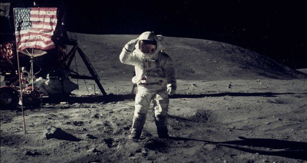 1.Moon-landing.jpg