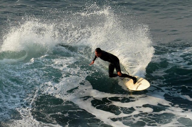 surf 1.jpg