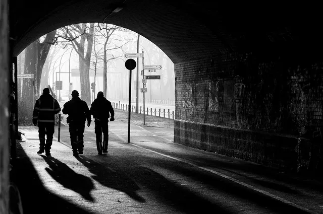 tunnel-7826204_1280.webp