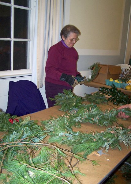 Making Wreaths - Sheila making wreath1 crop December 2019.jpg