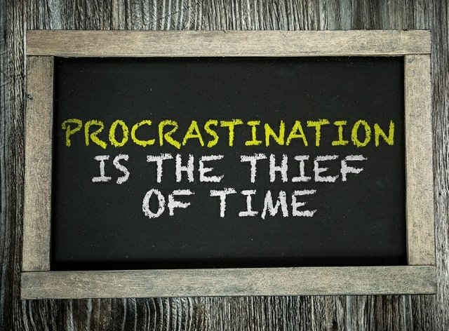 Students-Procrastination.jpg