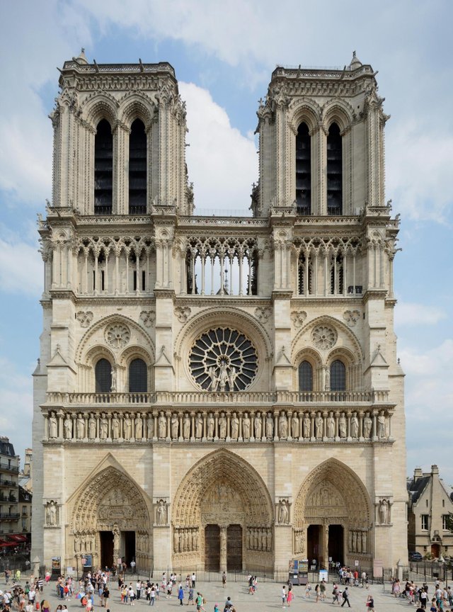 notre-dame_de_paris_2013-07-24.jpg