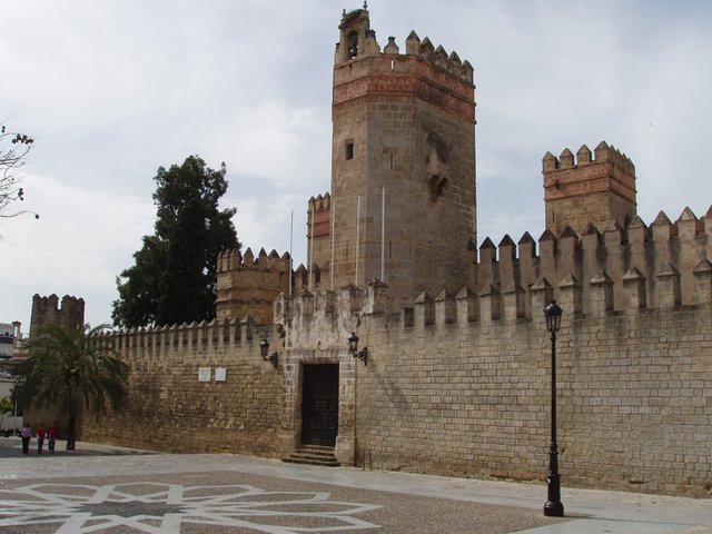 Castillo_de_San_Marcos_en_El_Puerto_de_Santa_María_1.JPG
