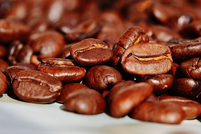 coffee-beans-1291656__480.jpg