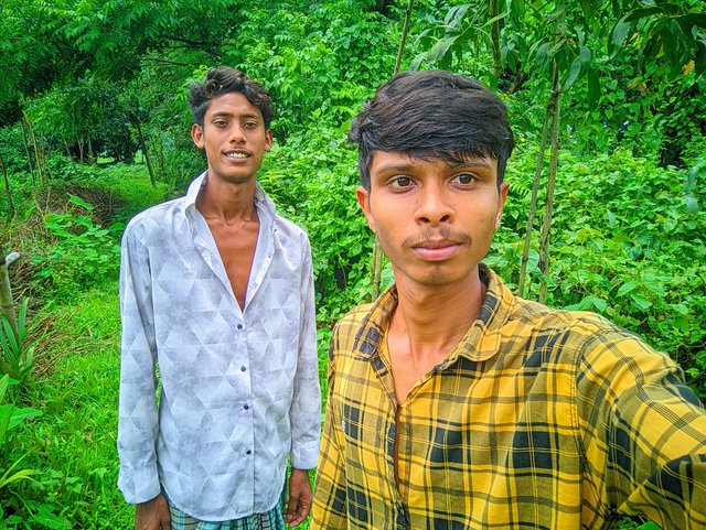 Raju20250717_124530_Vivid Human Portrait By Light Editz.jpg