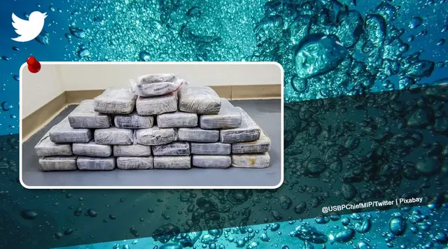 Border-Patrol-agents-recover-cocaine-from-sea-waters.webp