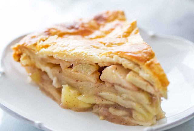 apple-pie-horiz-a-1800.jpg