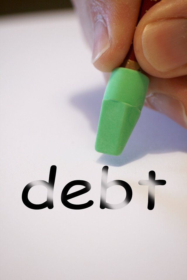 debt-1157824_1920.jpg