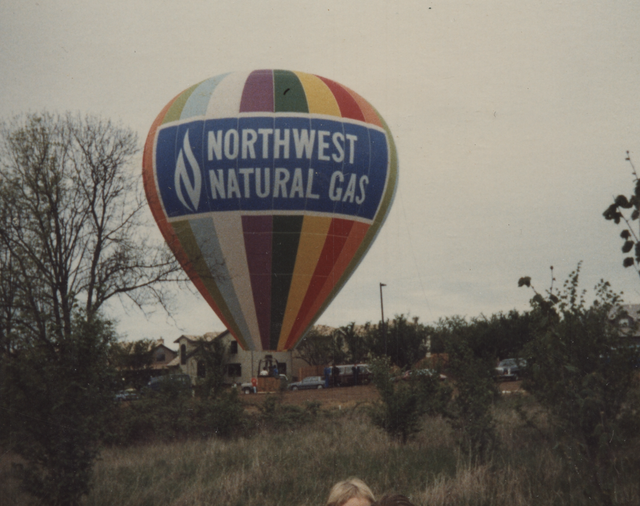 1986 maybe Hot Air Balloon 2 Northwest Natural Gas 2.png