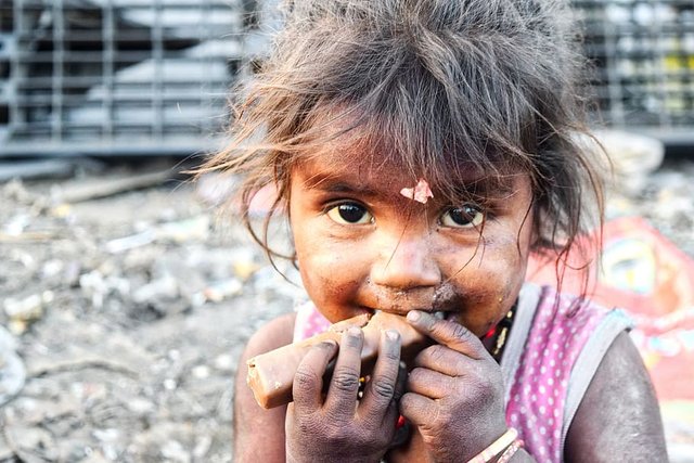 slums-india-girl-poor.jpg