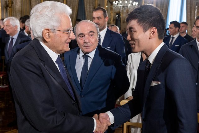 2048px-Incontro_con_le_squadre_finaliste_della_Coppa_Italia_di_calcio_Freccia_Rossa_Fiorentina_-_Inter_08.jpg