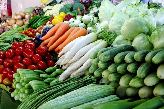 vegetable-market-6333220.jpg