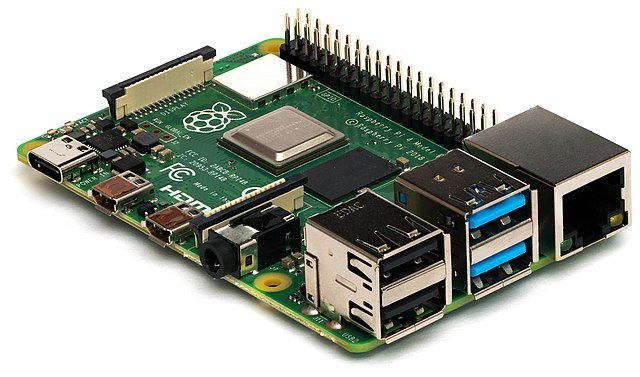 640px-Raspberry_Pi_4_Model_B_-_Side.jpg