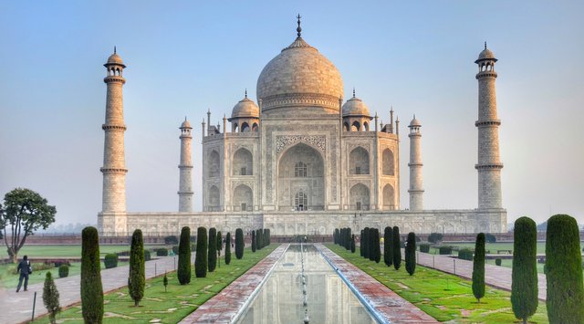 taj-mahal-3132348_1920.jpg