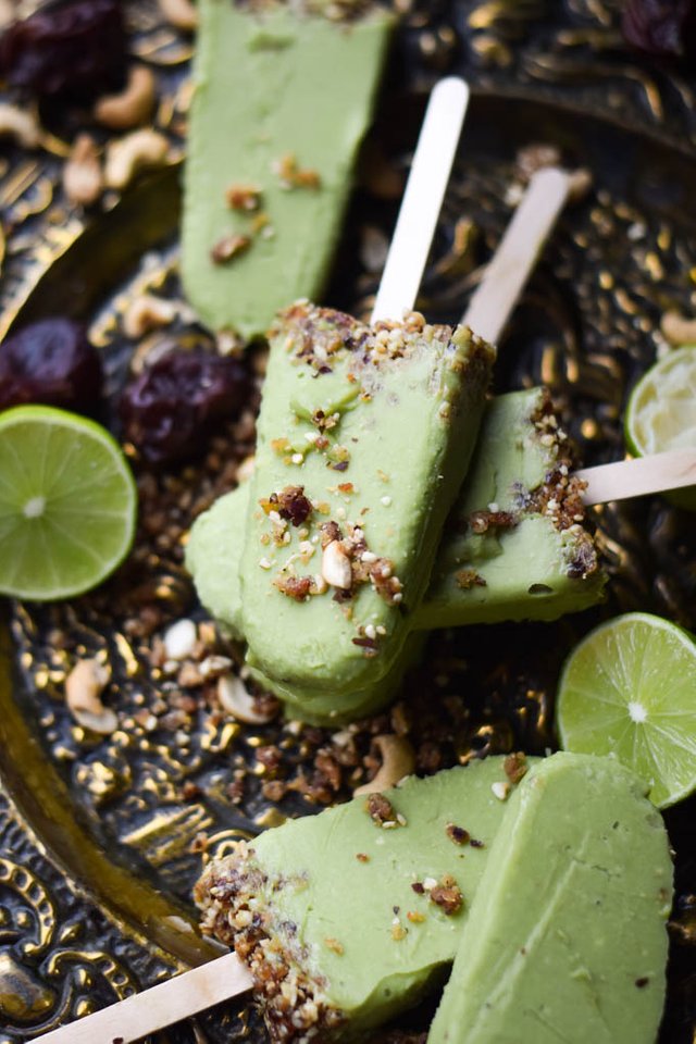 5-Ingredient Avocado Key Lime Pie Popsicles (Vegan + GF) (2).jpg