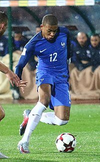 200px-Kylian_Mbappe_2017.jpg