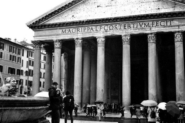 pantheon-roma-cuiava-laurentiu.jpg