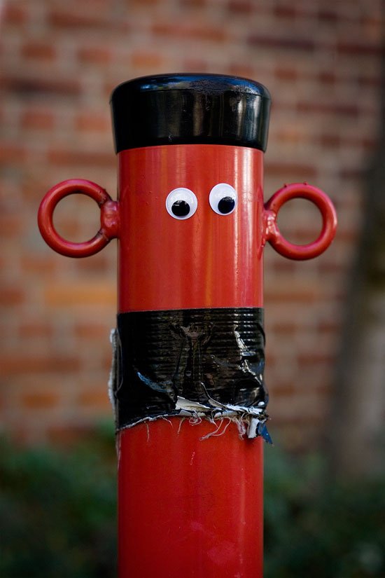 Silent Sam #GooglyEyes Portrait Image eyebombing by @fraenk - his idol made it to the finals of America's Got Talent