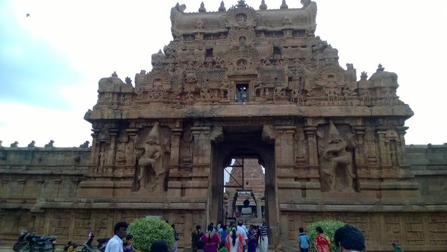 Brihadeeswara Temple_03.jpg