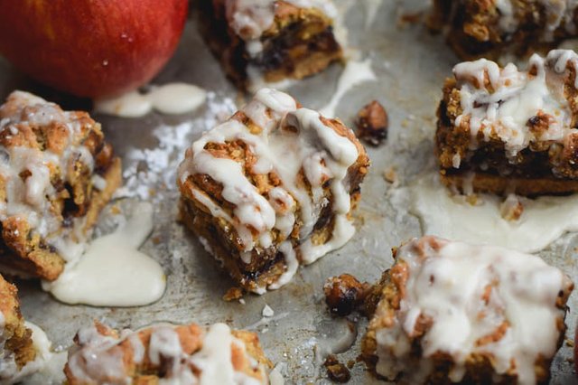 Cinnamon Apple Graham Cracker Crumb Bars (12)1.jpg