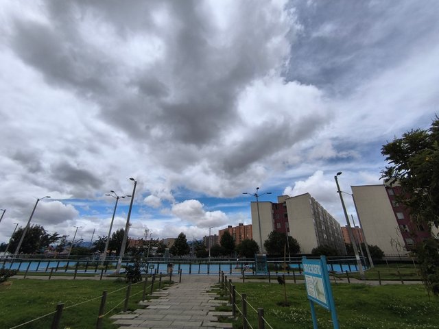 1000595918.jpg